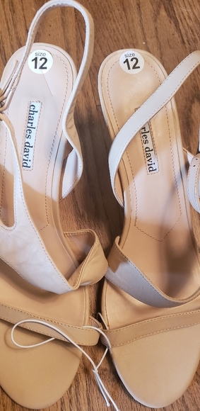 Charles David "Carmina" nude heel. Sz 12M - Picture 6 of 6